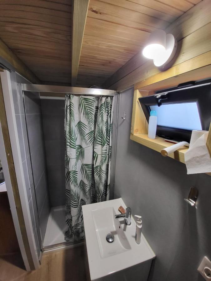 הוילה Santa Comba de Rossas Tinyhouse Rossas מראה חיצוני תמונה